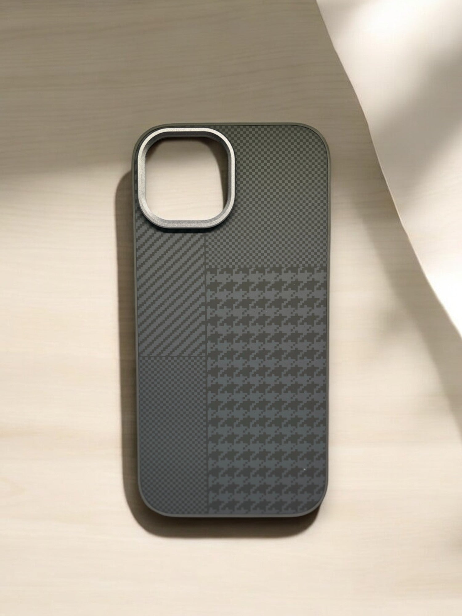 Carbon Fiber Texture Hybrid Slim Leather Case - Silver