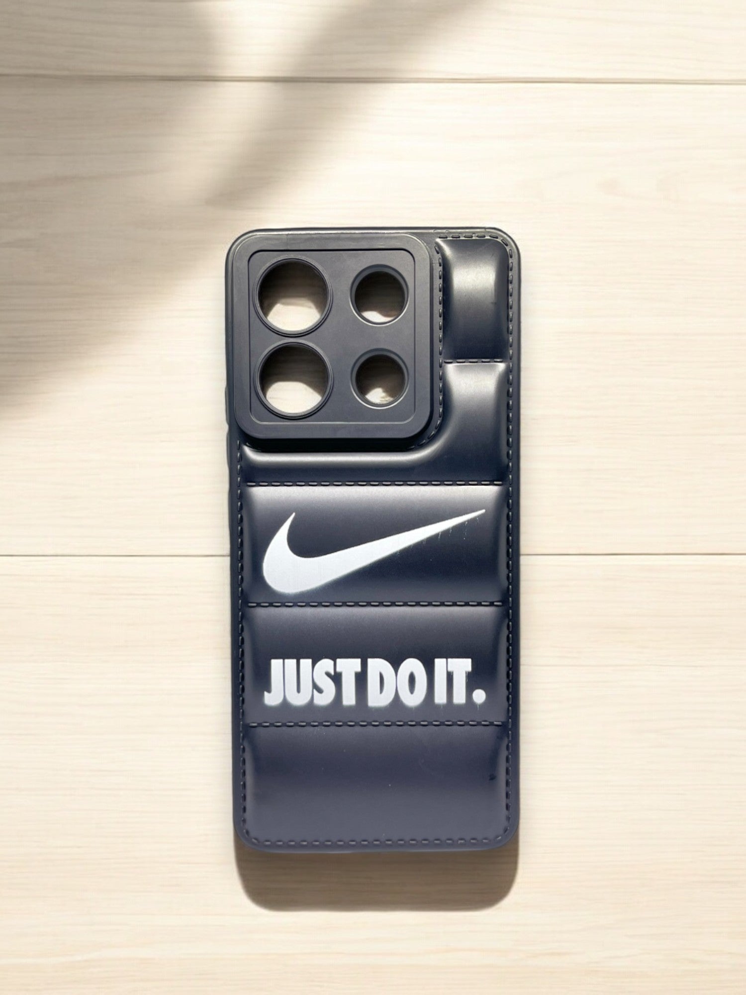 Soft Puffer with Shockproof Protection Black Case - Nike